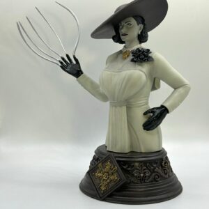 Figura Lady Dimitrescu Resident Evil VIII